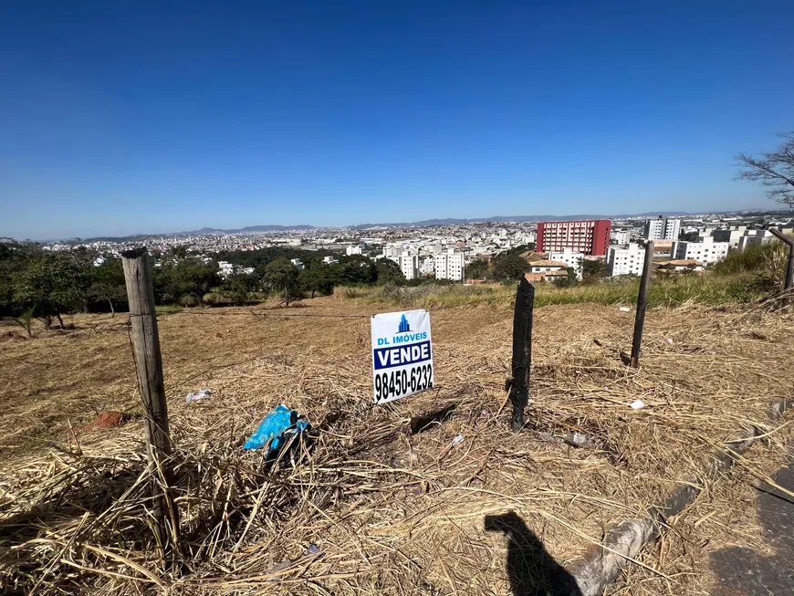 Foto 1 de Lote/Terreno à venda, 2000m² em Chacaras Cotia, Contagem