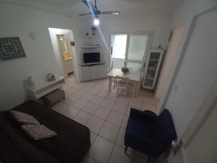 Foto 1 de Apartamento com 1 Quarto para alugar, 40m² em Centro, Capão da Canoa