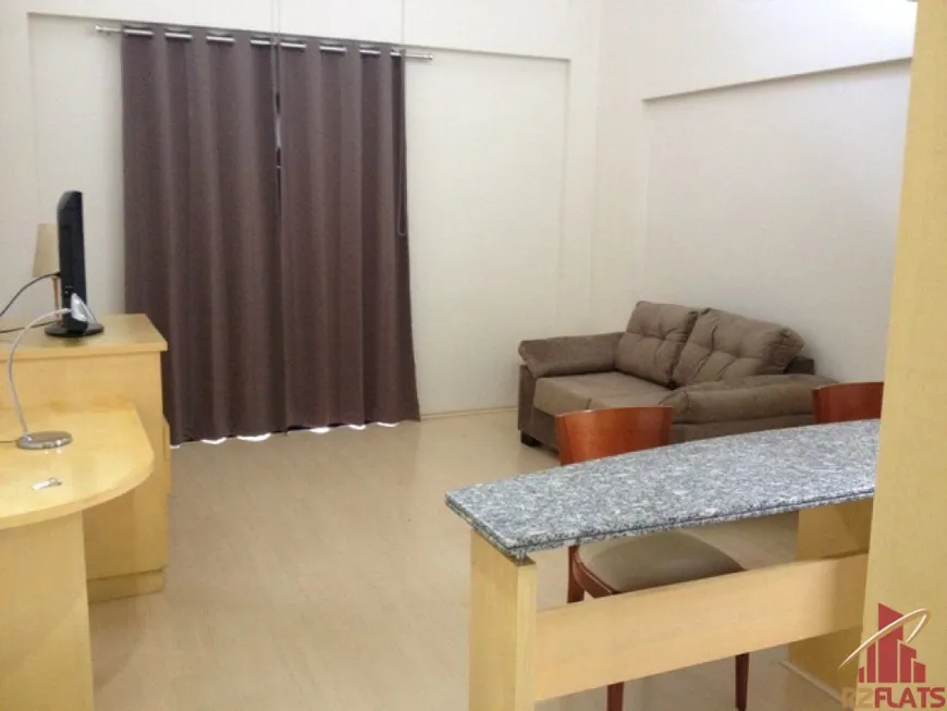 Foto 1 de Flat com 1 Quarto para alugar, 50m² em Moema, São Paulo