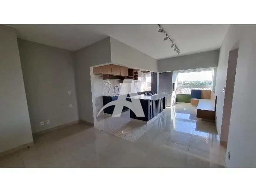 Foto 1 de Apartamento com 2 Quartos para alugar, 70m² em Santa Mônica, Uberlândia