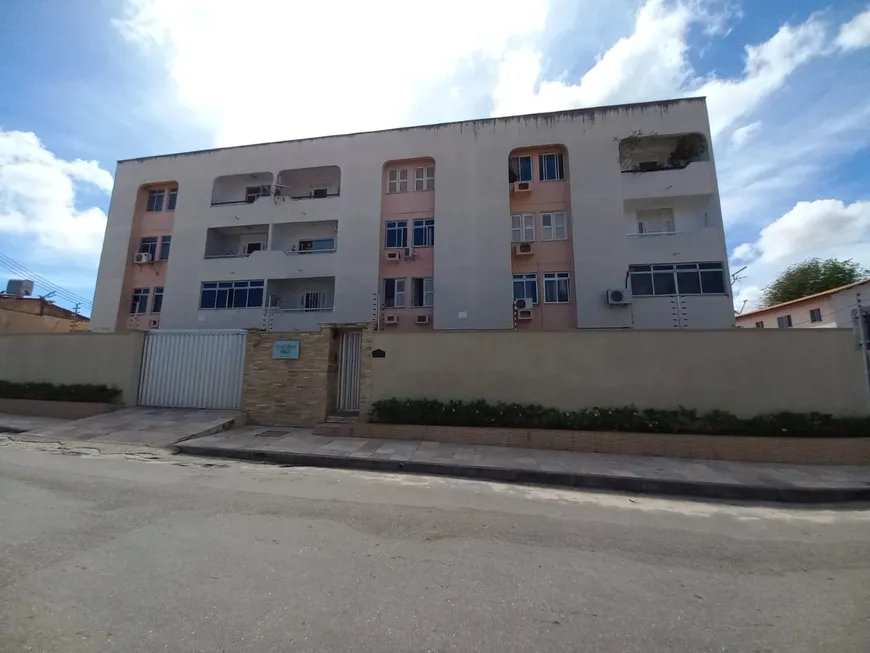 Foto 1 de Apartamento com 4 Quartos à venda, 102m² em Cidade dos Funcionários, Fortaleza