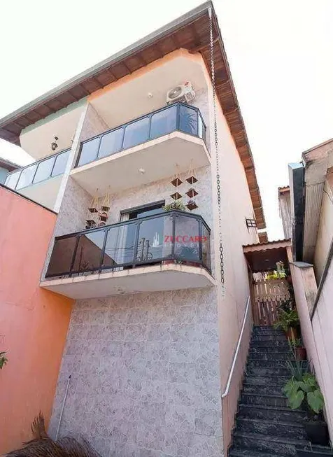 Foto 1 de Sobrado com 3 Quartos à venda, 140m² em Vila Moreira, Guarulhos