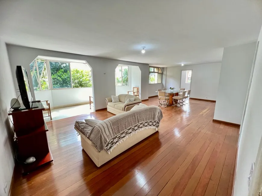 Foto 1 de Apartamento com 4 Quartos à venda, 167m² em Setor Oeste, Goiânia