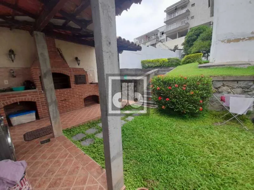 Foto 1 de Casa com 3 Quartos à venda, 153m² em Jardim Guanabara, Rio de Janeiro