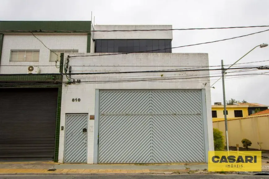 Foto 1 de Galpão/Depósito/Armazém à venda, 610m² em Vila Vivaldi, São Bernardo do Campo