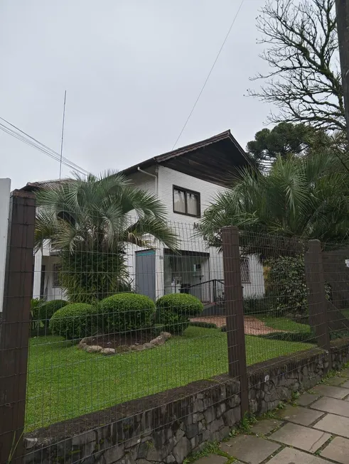 Foto 1 de Casa com 3 Quartos à venda, 249m² em Centro, Canela