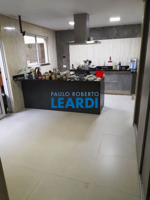 Foto 1 de Casa com 3 Quartos à venda, 132m² em Vila Olímpia, São Paulo