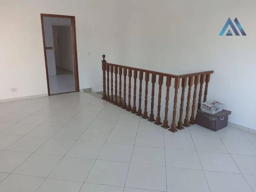 Foto 1 de Casa com 3 Quartos à venda, 106m² em Parque Bitaru, São Vicente