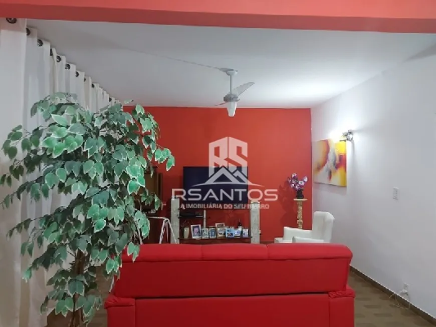 Foto 1 de Casa com 2 Quartos à venda, 200m² em Cidade De Deus, Rio de Janeiro