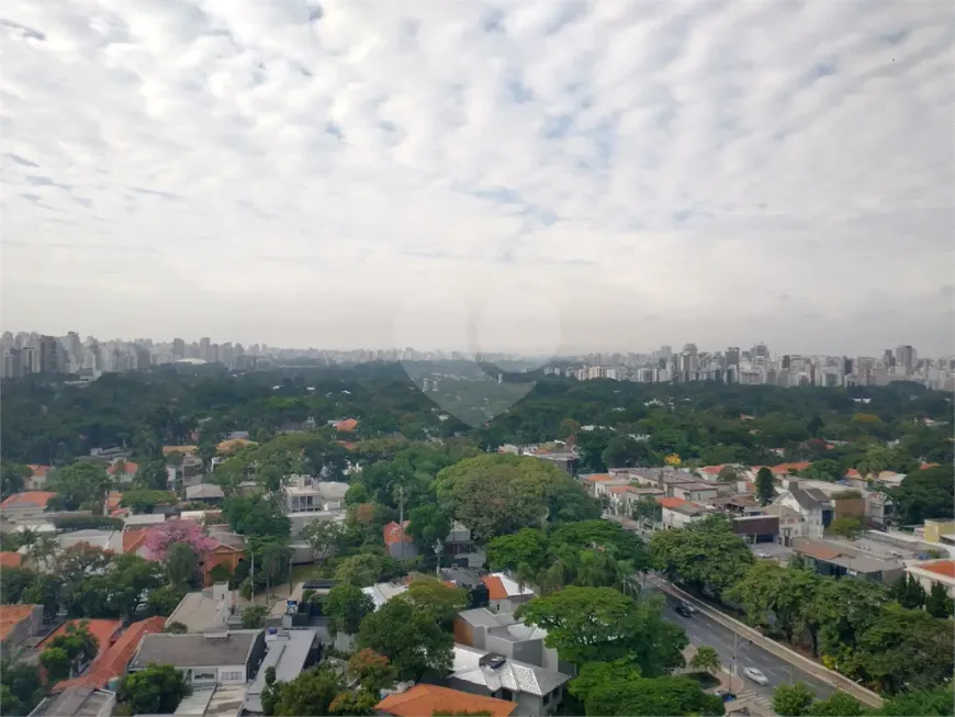 Foto 1 de Apartamento com 3 Quartos para venda ou aluguel, 170m² em Pinheiros, São Paulo