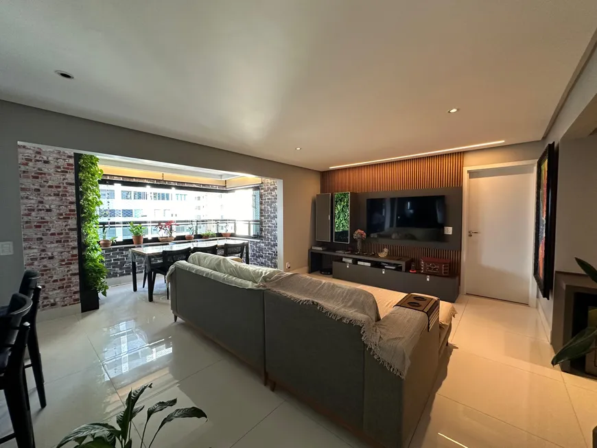 Foto 1 de Apartamento com 3 Quartos à venda, 105m² em Park Lozândes, Goiânia