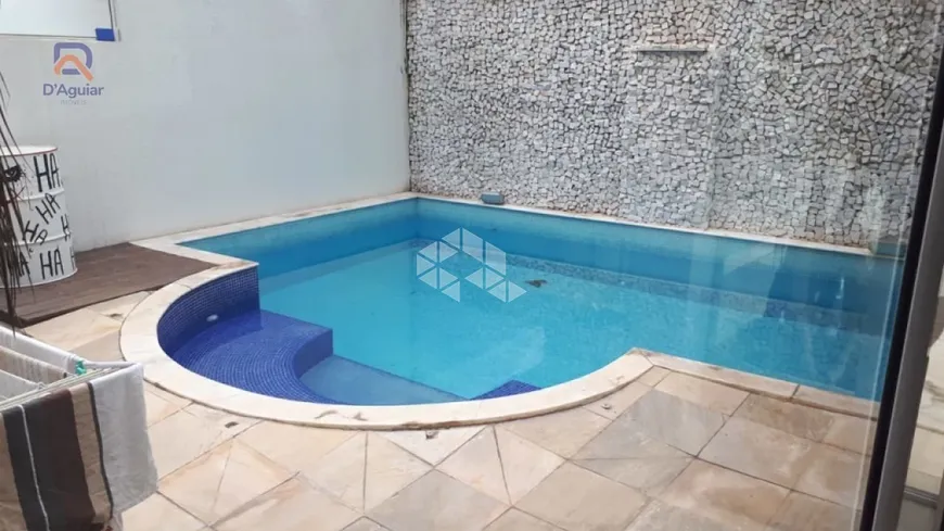 Foto 1 de Casa de Condomínio com 4 Quartos à venda, 300m² em Vila Albertina, São Paulo