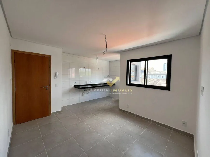 Foto 1 de Apartamento com 2 Quartos à venda, 40m² em Jardim Ocara, Santo André