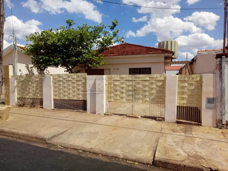 Foto 1 de Casa com 2 Quartos à venda, 77m² em Vila Xavier, Araraquara