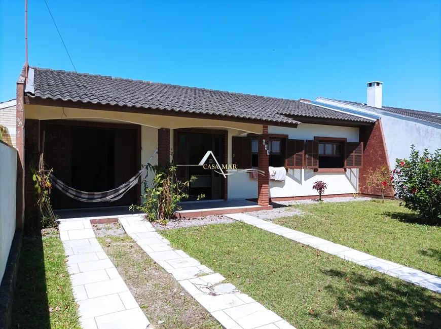 Foto 1 de Casa com 3 Quartos à venda, 110m² em Balneário Bella Torres, Passo de Torres