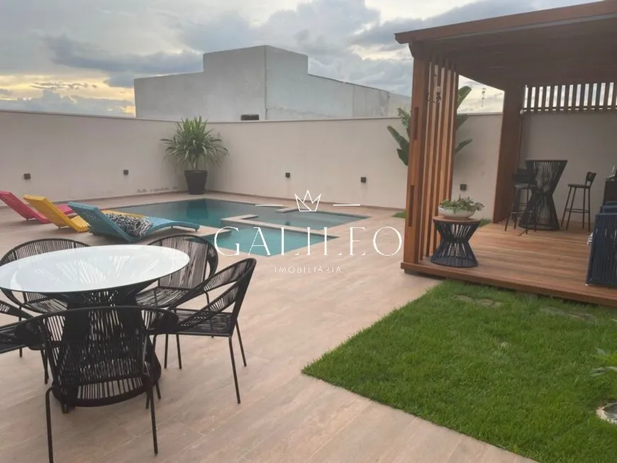 Foto 1 de Casa de Condomínio com 4 Quartos à venda, 260m² em Jardim Novo Mundo, Jundiaí