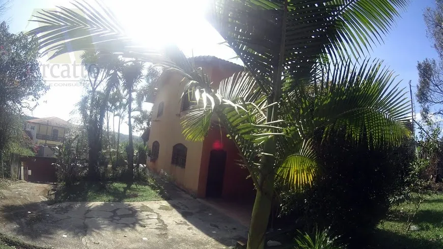 Foto 1 de Fazenda/Sítio com 3 Quartos à venda, 1000m² em Embu Guacu, Embu-Guaçu