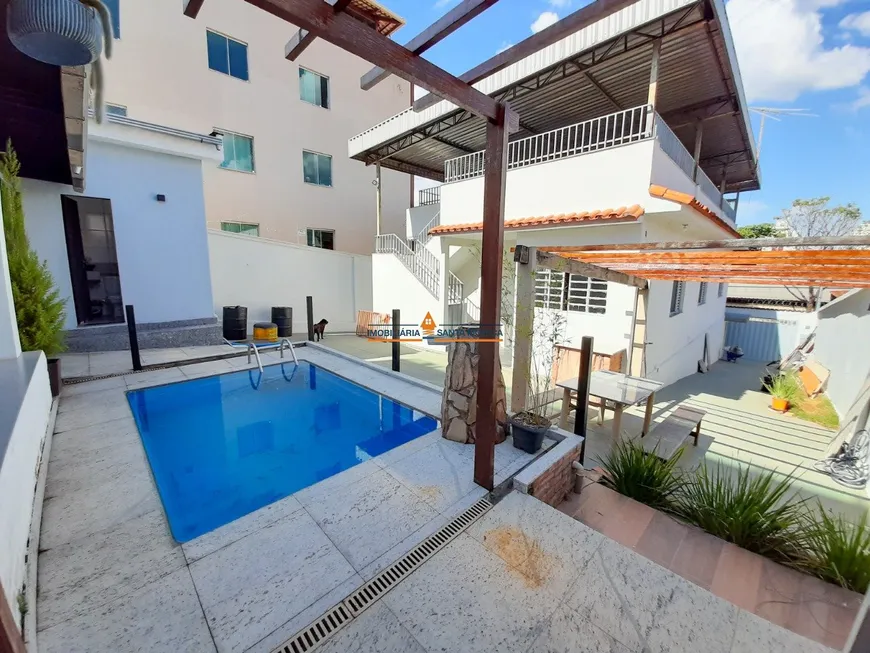 Foto 1 de Casa com 4 Quartos à venda, 360m² em Rio Branco, Belo Horizonte