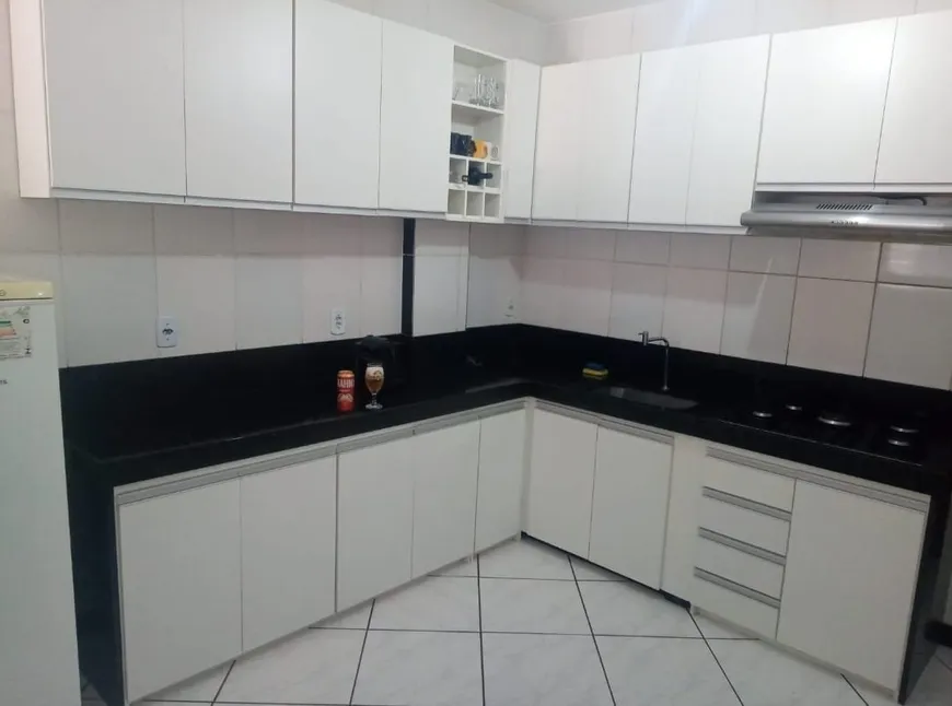 Foto 1 de Casa com 2 Quartos à venda, 120m² em Niteroi, Atilio Vivacqua