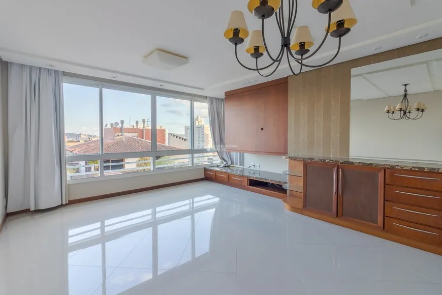 Foto 1 de Apartamento com 3 Quartos à venda, 105m² em Três Figueiras, Porto Alegre