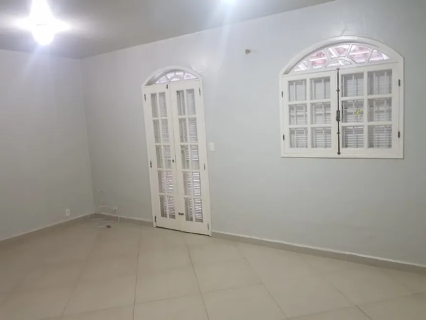 Foto 1 de Casa com 4 Quartos à venda, 150m² em Costa Do Sol, Macaé