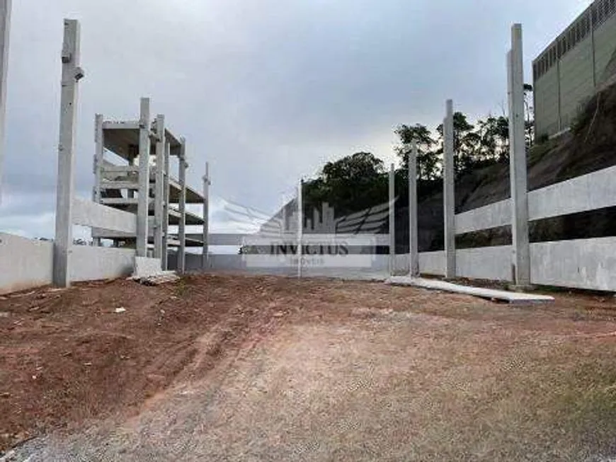 Foto 1 de Galpão/Depósito/Armazém para alugar, 3062m² em Loteamento Industrial Coral, Mauá