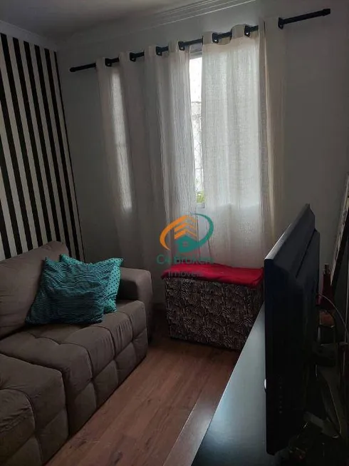 Foto 1 de Apartamento com 2 Quartos à venda, 42m² em Água Chata, Guarulhos