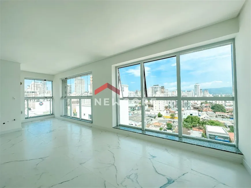 Foto 1 de Apartamento com 3 Quartos à venda, 112m² em Meia Praia, Itapema