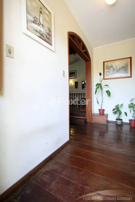 Foto 1 de Casa com 2 Quartos à venda, 284m² em Vila Ipiranga, Porto Alegre