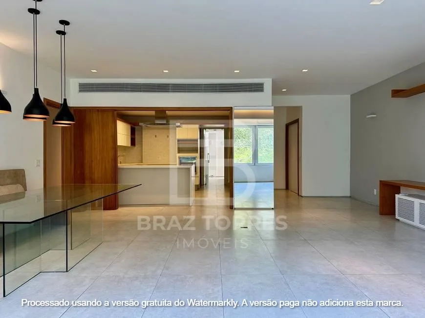 Foto 1 de Apartamento com 4 Quartos à venda, 193m² em Leblon, Rio de Janeiro