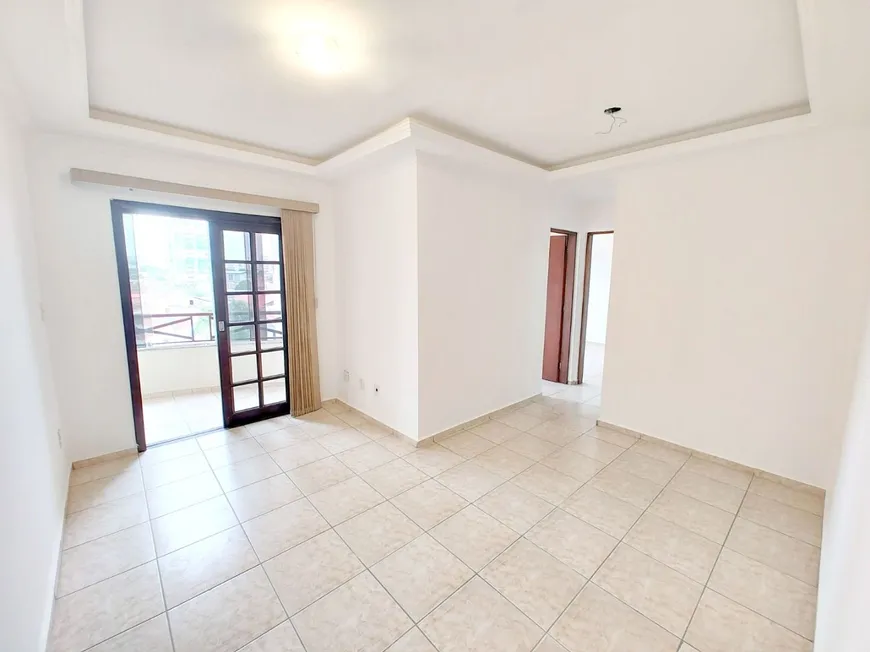 Foto 1 de Apartamento com 2 Quartos à venda, 61m² em Parque Santo Antônio, Taubaté