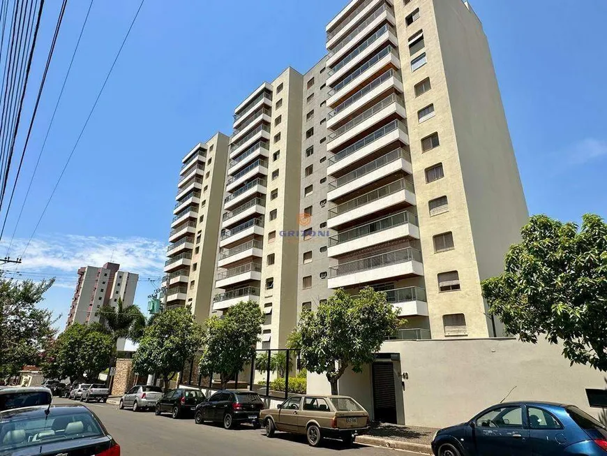 Foto 1 de Apartamento com 4 Quartos à venda, 380m² em Jardim Paulista, Bauru