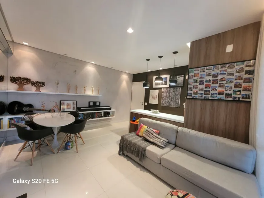 Foto 1 de Apartamento com 2 Quartos à venda, 107m² em Caiçaras, Belo Horizonte
