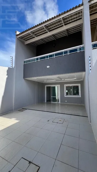 Foto 1 de Casa com 3 Quartos à venda, 135m² em Cambeba, Fortaleza