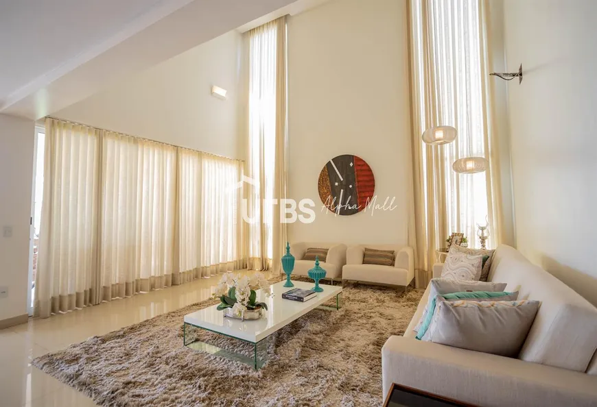 Foto 1 de Casa de Condomínio com 5 Quartos à venda, 542m² em Alphaville Flamboyant Residencial Araguaia, Goiânia