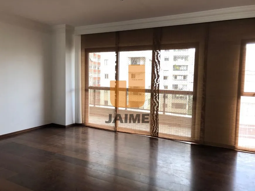 Foto 1 de Apartamento com 3 Quartos para venda ou aluguel, 220m² em Jardim Paulista, São Paulo