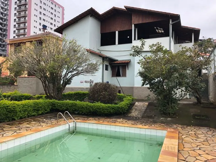 Foto 1 de Casa com 4 Quartos à venda, 139m² em Centro, Caxambu