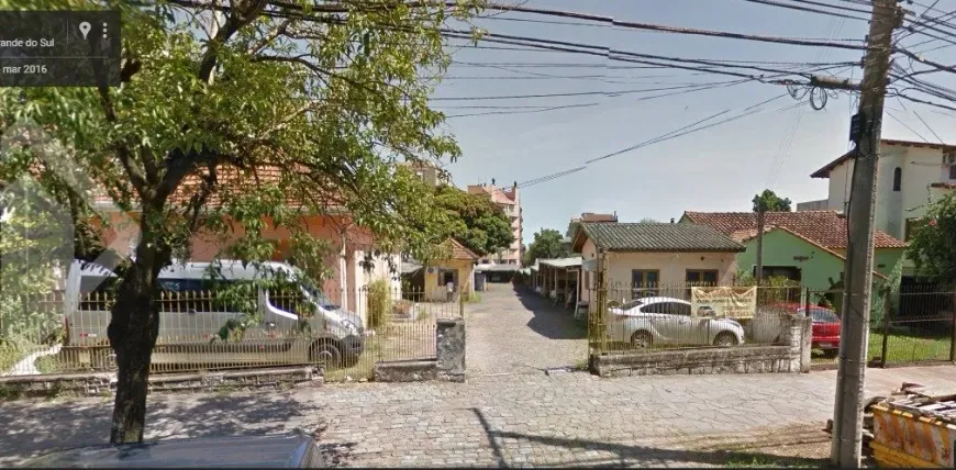 Foto 1 de Lote/Terreno à venda, 1936m² em Menino Deus, Porto Alegre