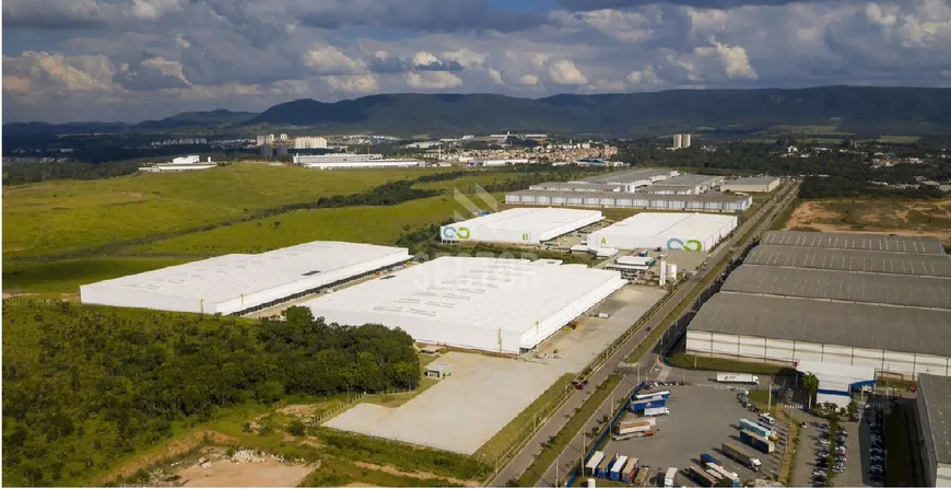 Foto 1 de Galpão/Depósito/Armazém para alugar, 11767m² em Distrito Industrial, Jundiaí