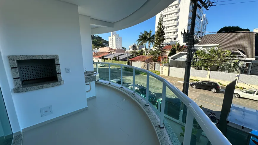 Foto 1 de Apartamento com 3 Quartos para venda ou aluguel, 126m² em Cabeçudas, Itajaí