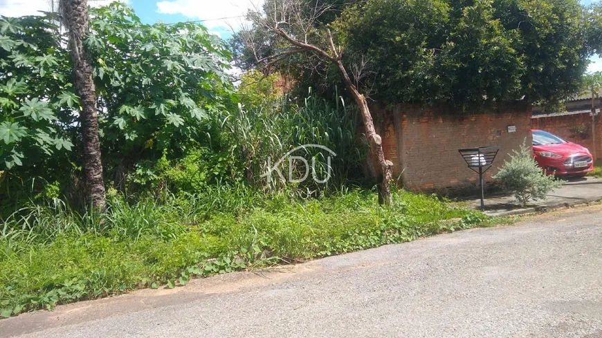 Foto 1 de Lote/Terreno à venda, 450m² em Anchieta, Barra do Garças