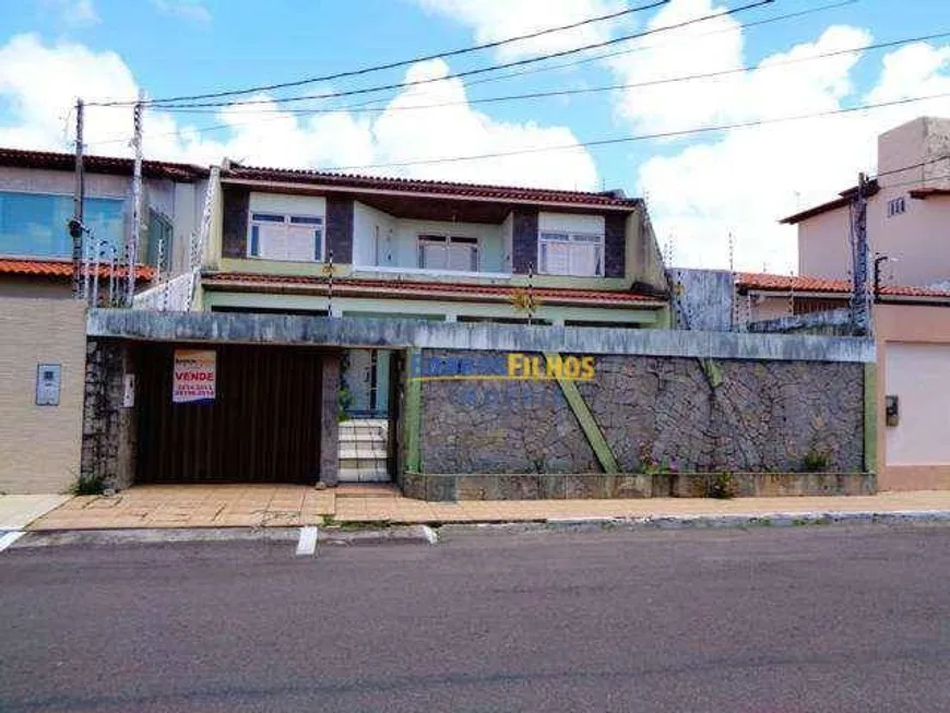 Foto 1 de Casa com 4 Quartos à venda, 330m² em Inácio Barbosa, Aracaju
