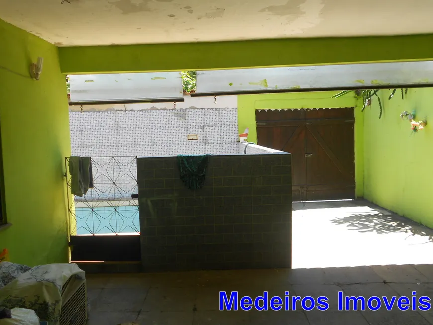 Foto 1 de Casa com 3 Quartos à venda, 350m² em Coelho Neto, Rio de Janeiro