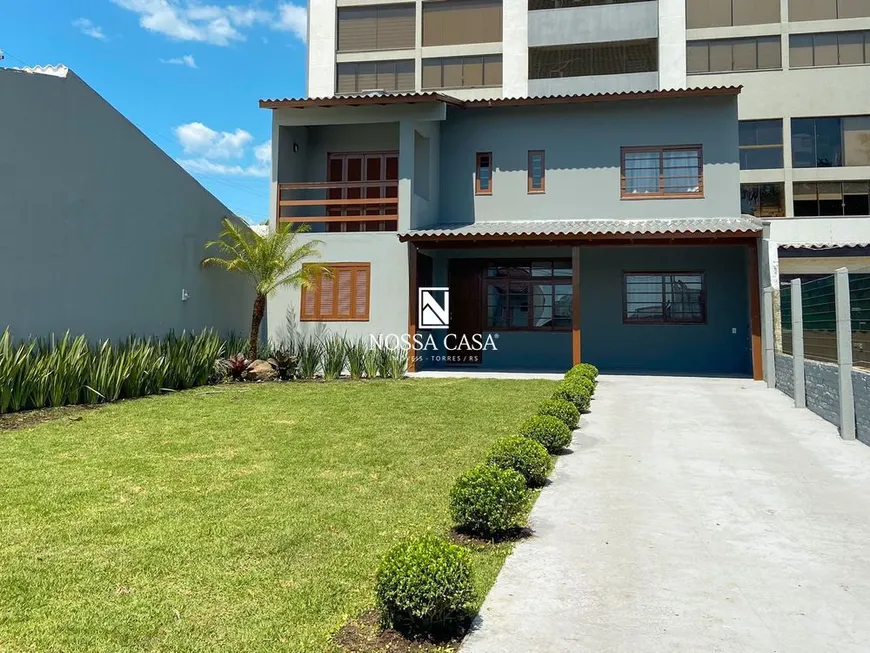 Foto 1 de Sobrado com 3 Quartos à venda, 108m² em Praia da Cal, Torres