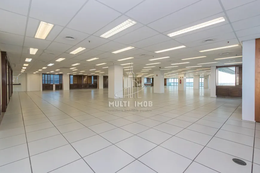 Foto 1 de Sala Comercial para alugar, 774m² em Praia de Belas, Porto Alegre