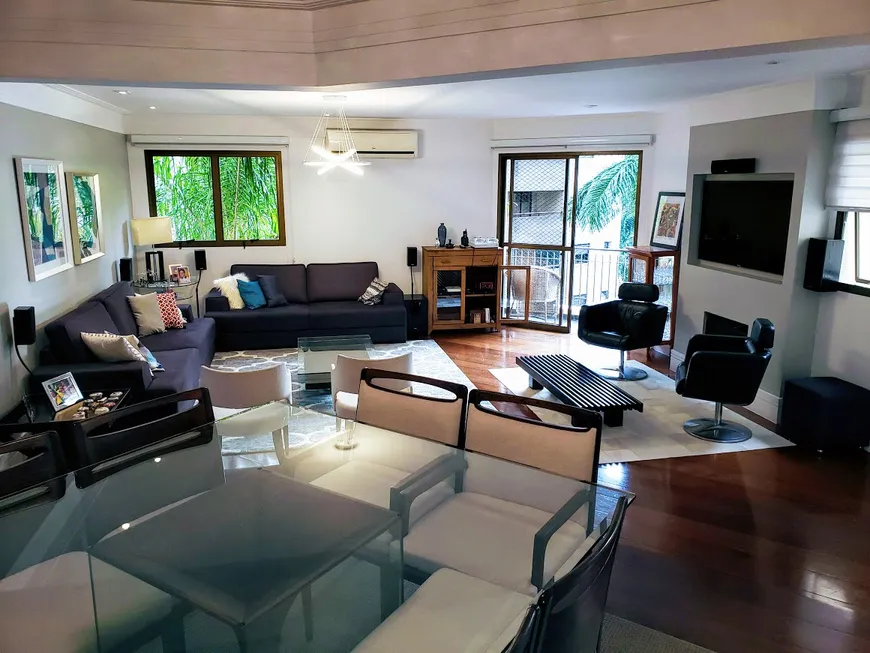 Foto 1 de Apartamento com 3 Quartos à venda, 165m² em Morumbi, São Paulo
