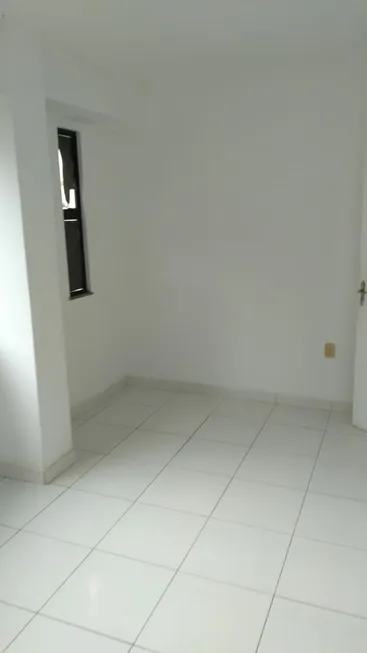 Foto 1 de Apartamento com 1 Quarto à venda, 55m² em Itapuã, Salvador