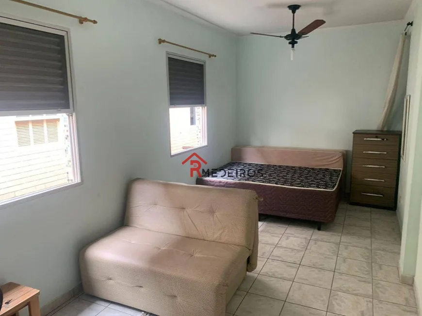 Foto 1 de Kitnet com 1 Quarto à venda, 25m² em Jardim Real, Praia Grande