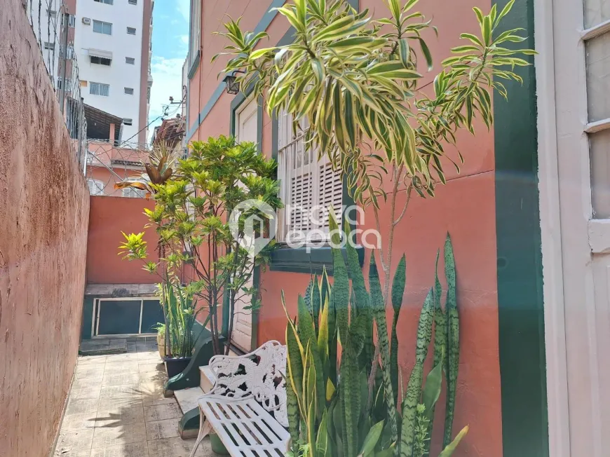 Foto 1 de Casa com 6 Quartos à venda, 160m² em Vila Isabel, Rio de Janeiro