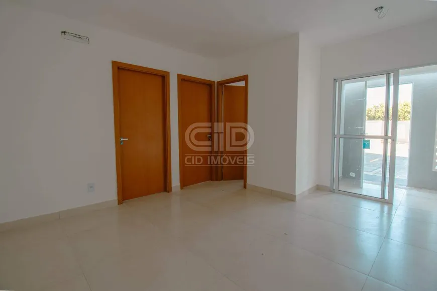 Foto 1 de Apartamento com 2 Quartos à venda, 59m² em Areão, Cuiabá